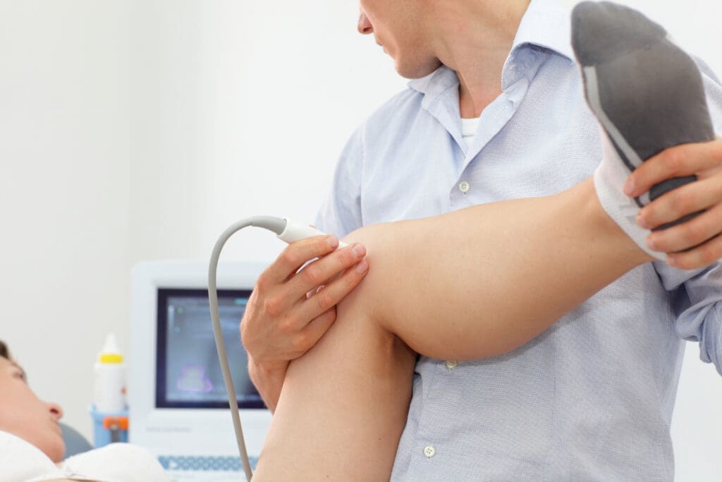 female patient's knee joint dynamic test